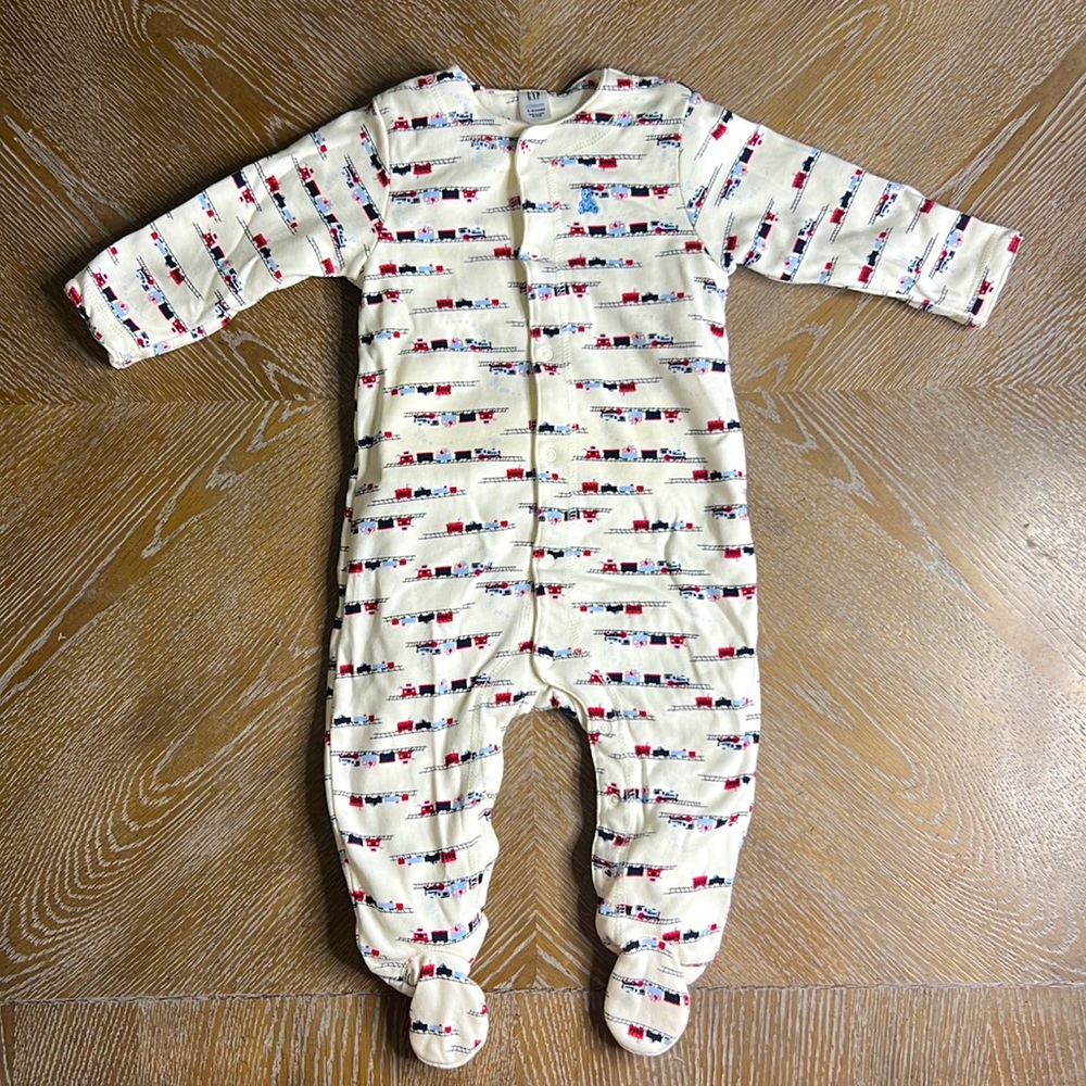 GAP Newborn Train print Padded Onesie 6-12 Months Unisex